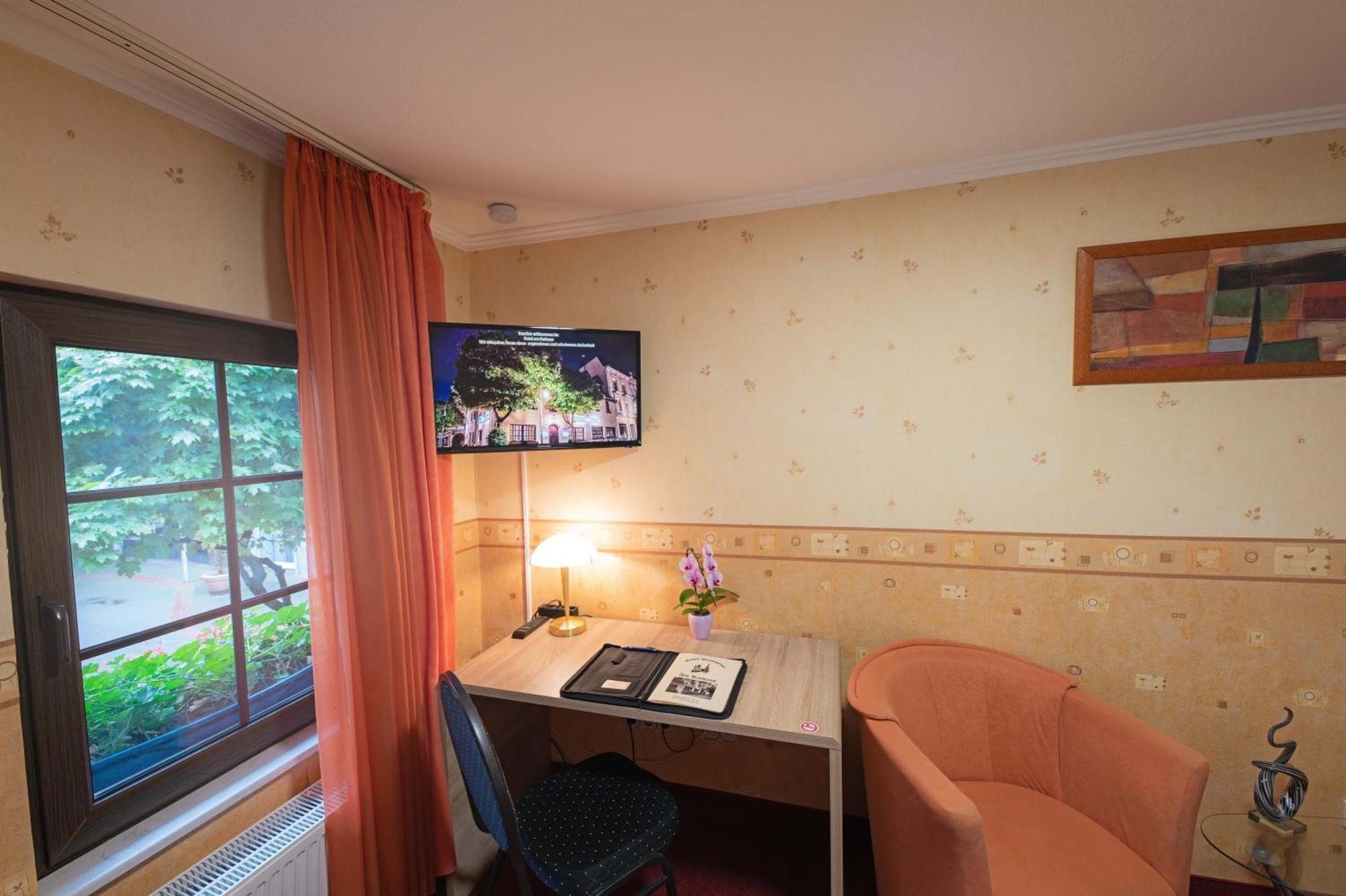 Hotel Am Rathaus Menden Extérieur photo