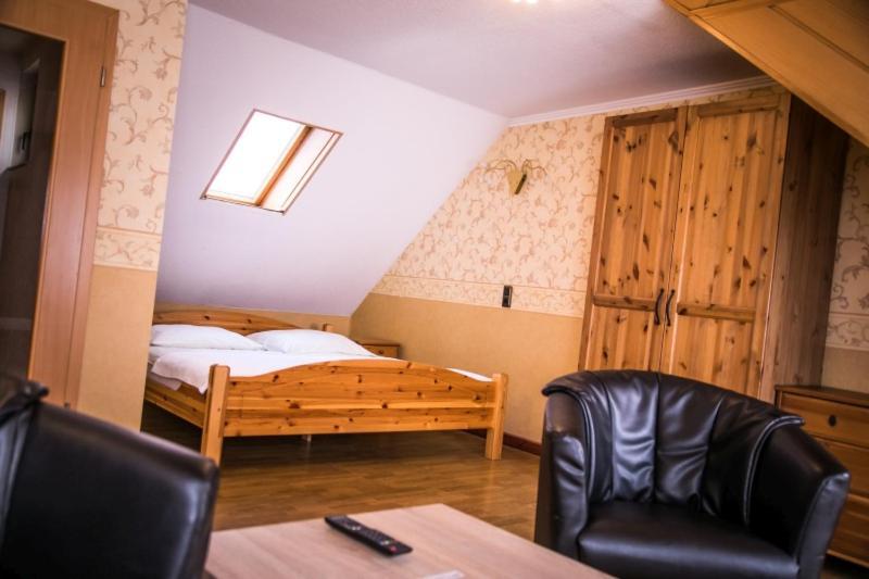 Hotel Am Rathaus Menden Extérieur photo