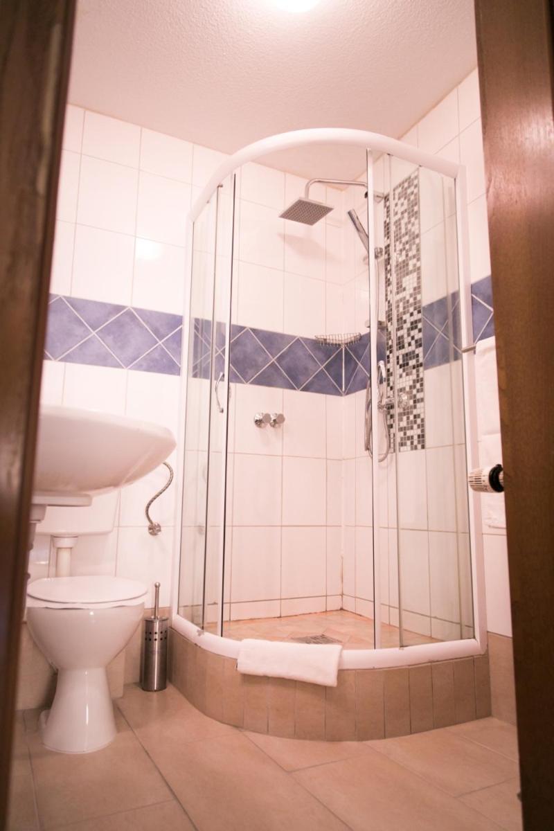 Hotel Am Rathaus Menden Extérieur photo