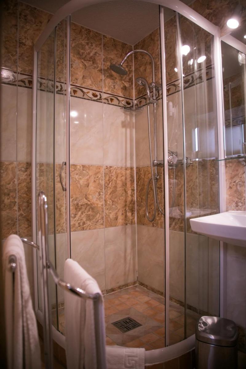 Hotel Am Rathaus Menden Extérieur photo